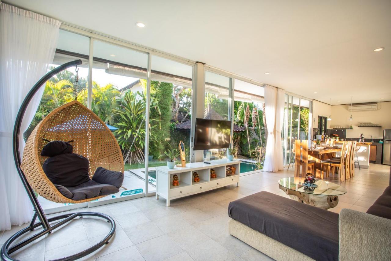 Villa Janitra Seminyak Exterior foto